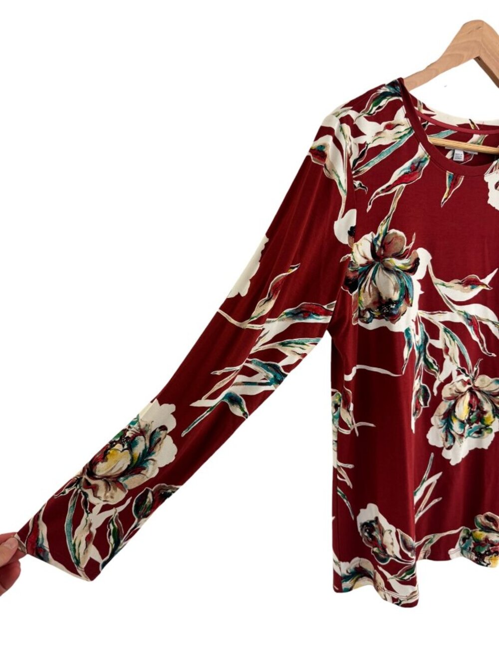 Chico's Size 2 = Large Floral Print Soft Knit Long Sleeve Top Shirt Blouse Fall - Picture 2 of 6